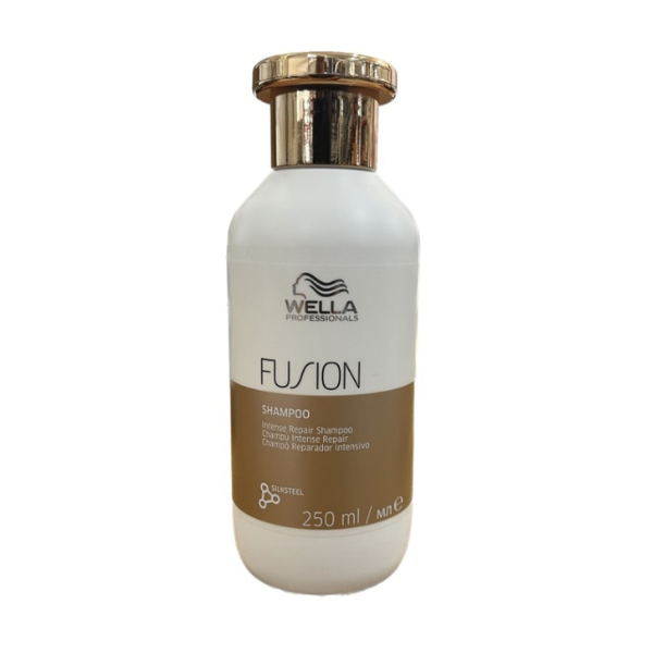 Wella Fusion Intense Repair Shampoo 250 ml