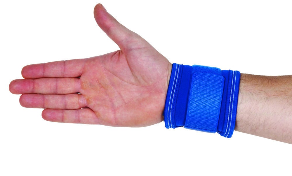 ADCO 2mm Neoprene Wrist Wrap (03204) with inner cotton lining, for better fit, greater compression & stabilization of the wrist, prevention & mild diseases - injuries of the wrist 1 copë