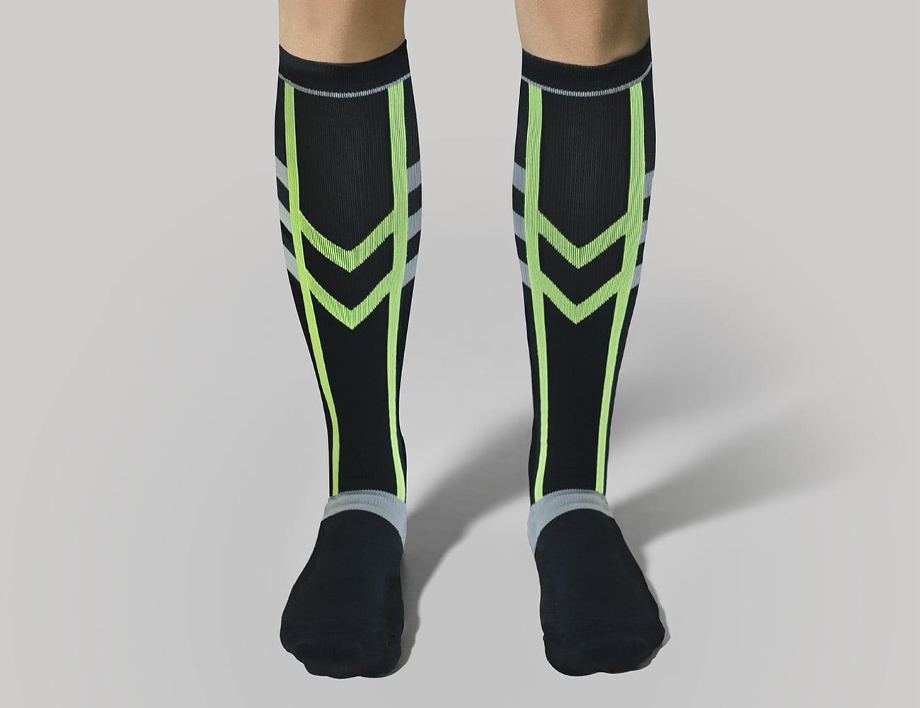 Christou Graduated Compression Knee-High Sports Socks 18-22mm Hg  1 palë - 002 E zezë